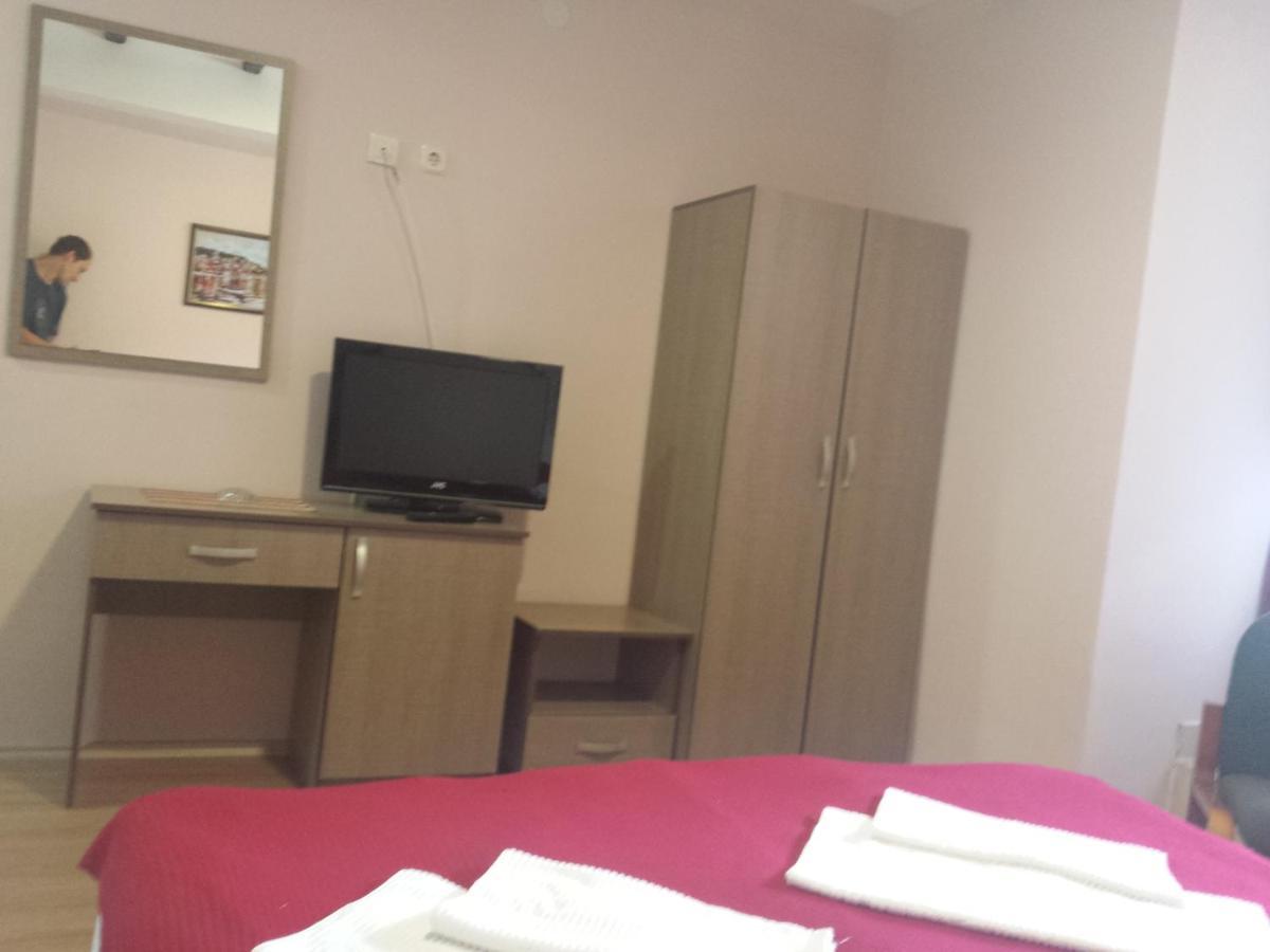 Guest House Ginek Ohrid Kamer foto