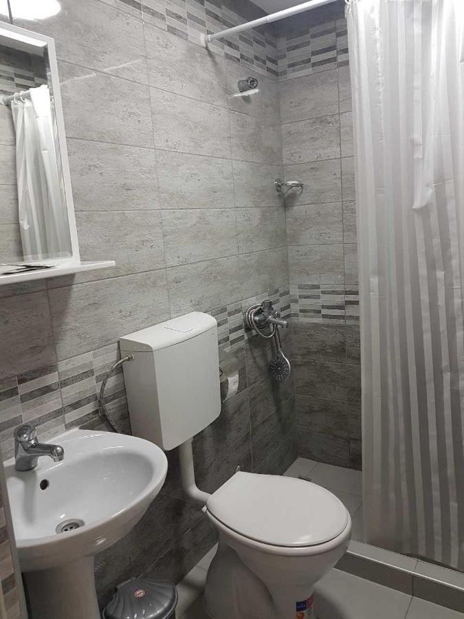 Guest House Ginek Ohrid Kamer foto